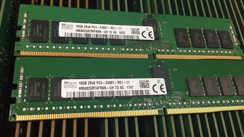 SK hynix HMA82GR7AFR8N-UH 16G 2RX8 PC4-2400T DDR4 服务器内存