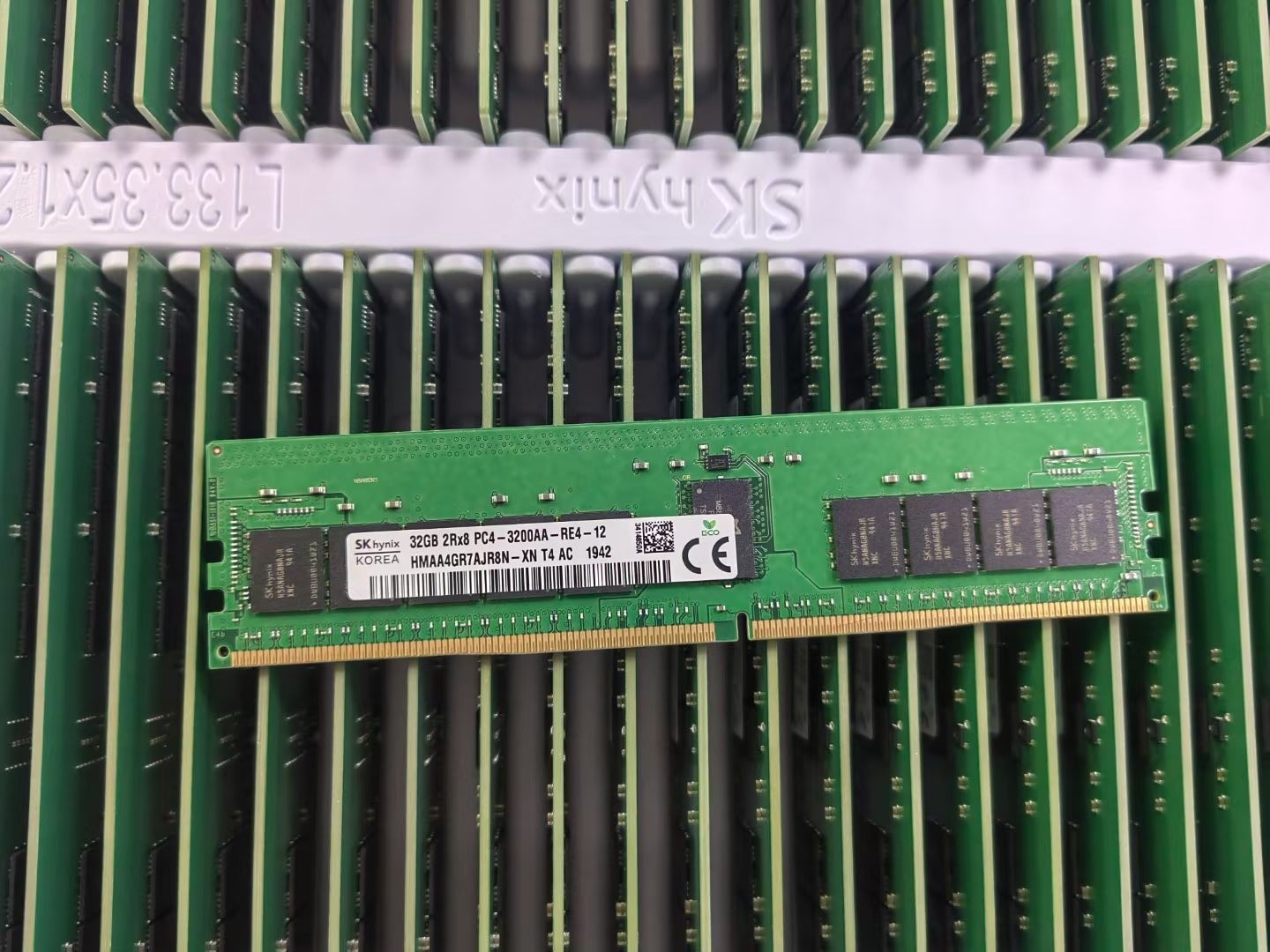 HMAA4GR7AJR8N-XN内存 SK现代海力士 32G 2RX8 3200 ECC REG DDR4