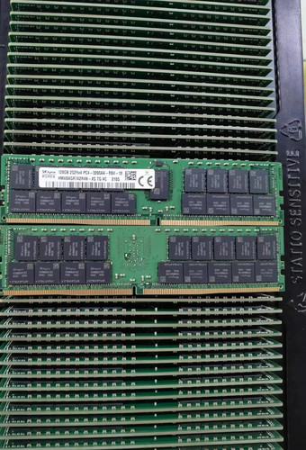 SK海力士128G 2S2RX4 3200 REG HMABAGR7A2R4N-XS 服务器内存