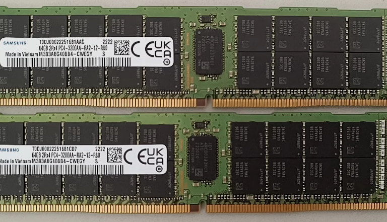 M393A8G40BB4-CWE 三星 64G 2RX4 PC4-3200AA ECC REG服务器内存