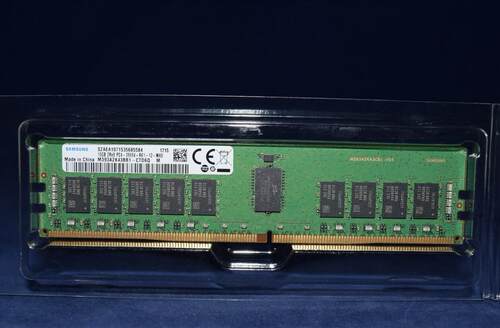 三星16GB 2RX8 PC4-2666V ECC 服务器内存条M393A2K43CB2-CTD6Q