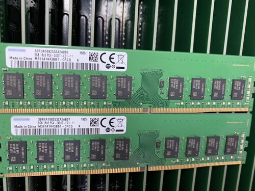 三星8G 1RX8 PC4-2400T 纯ECC UDIMM 服务器内存M391A1K43BB1-CRC