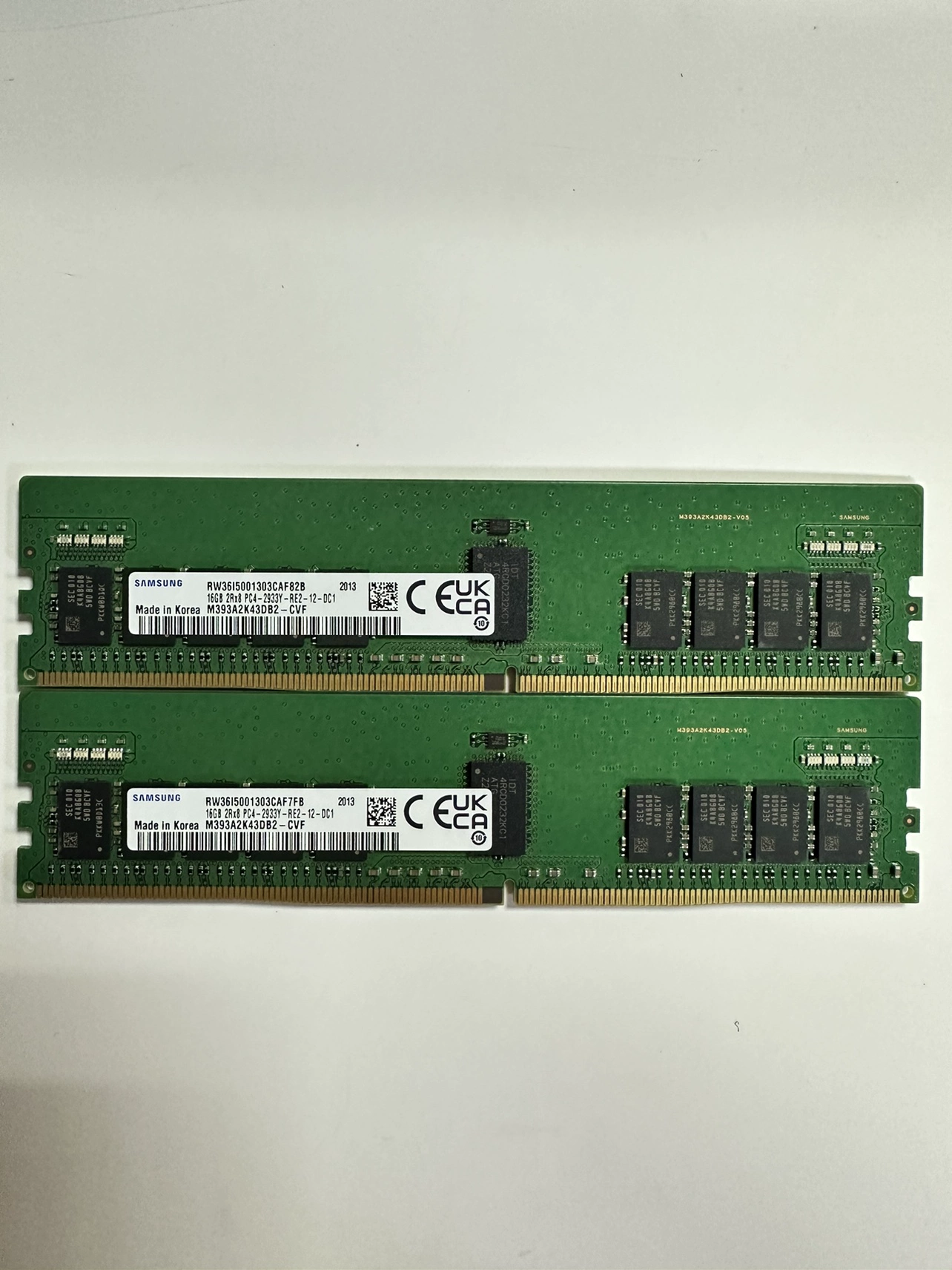 三星 M393A2K43DB2-CVF 服务器内存16G 2RX8 PC4-2933Y-RE2 REG