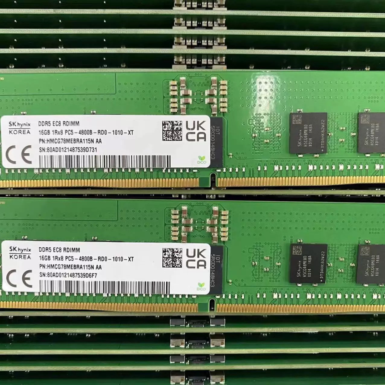 海力士 16G DDR5 4800 ECC RDIMM 服务器内存 HMCG78MEBRA110N