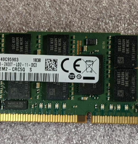三星M386A4G40EM2-CRC服务器内存32G 4RX4 PC4-2400T DDR4 LRDIMM