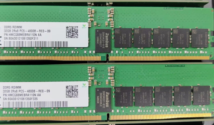 SK/海力士 DDR5 32G PC5-4800B ECC REG RDIMM HMCG88MEBRA174N