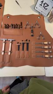 手工皮革DIY手缝工具套装皮具手工制作雕皮工具打孔缝纫 材料包