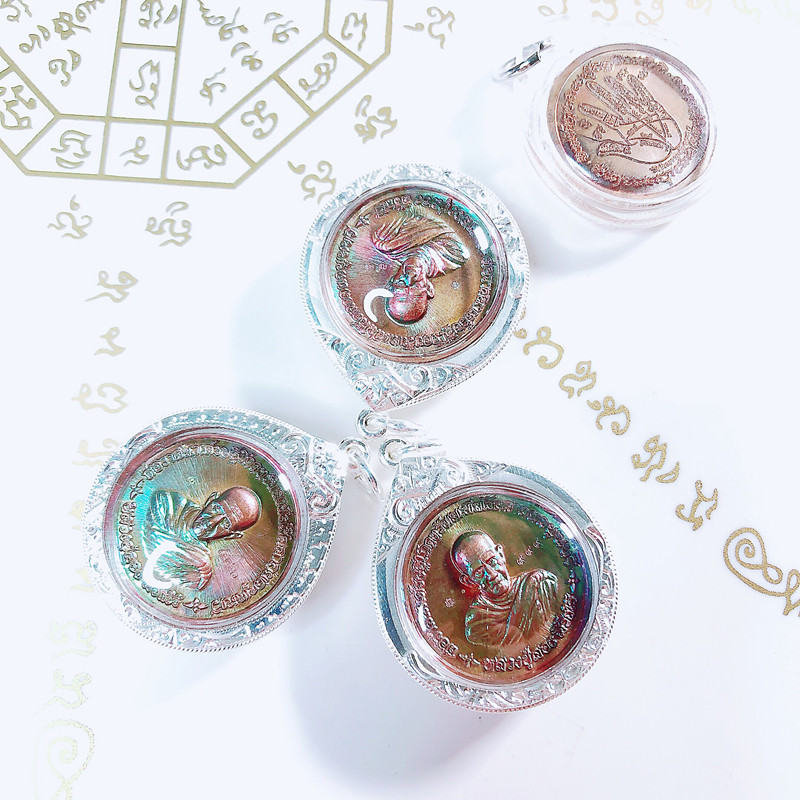 Theravada Buddhism Thai amulets Long products Po lung Do"Handprints Rune Itself Change life.in the Arts and crafts , Other features crafts  category - from Buy2taobao.com to provide professional Taobao agent buy service