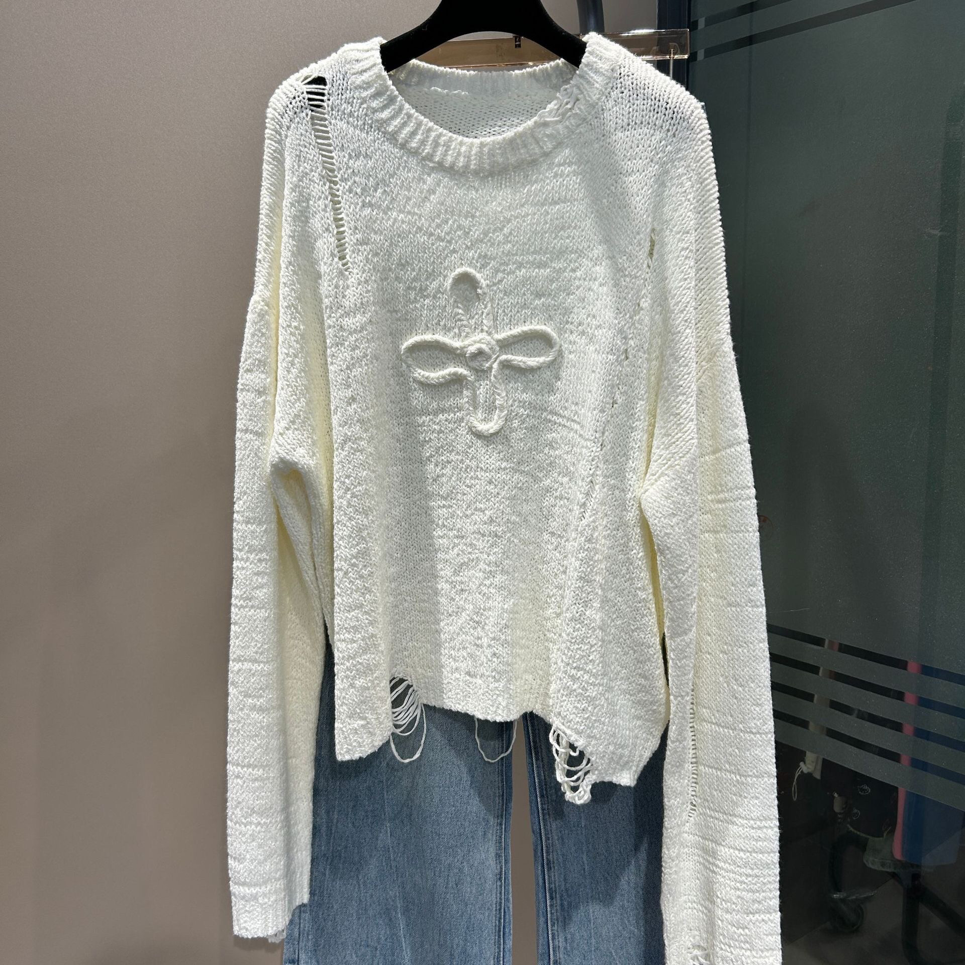 南油品质2025秋冬女士慵懒风明星同款宽松圆领粗纺打底衫复古卫衣