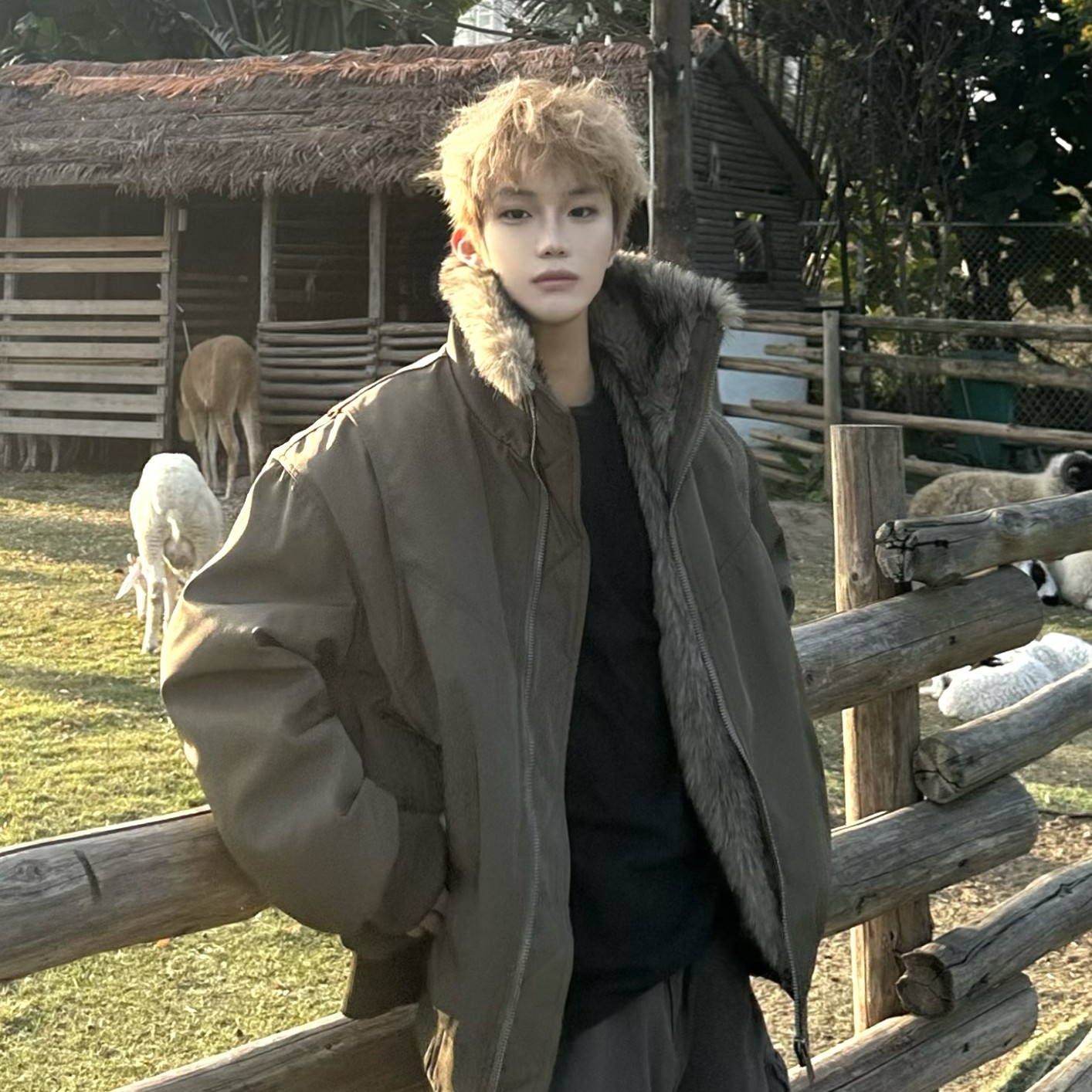 秋冬美式复古座山雕毛领棉衣