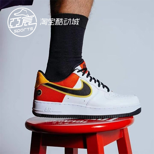 NIKEAIRFORCE低帮空军板鞋