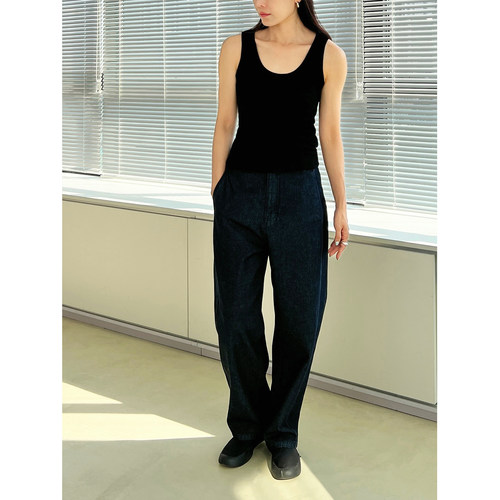 Plain Sight 深蓝色全棉单宁萝卜牛仔裤