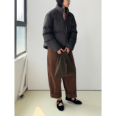 新春｜9折 巧克力鹅绒前短后长超轻短落肩羽绒服 黑 Plain Sight