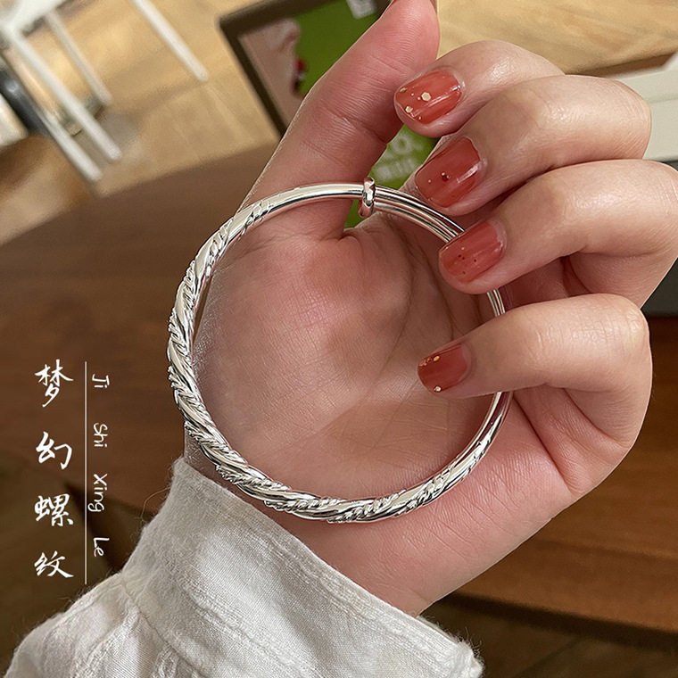 本命年梦幻银丝螺纹s9999纯银手镯女 韩国冷淡ins风送女友麻花银