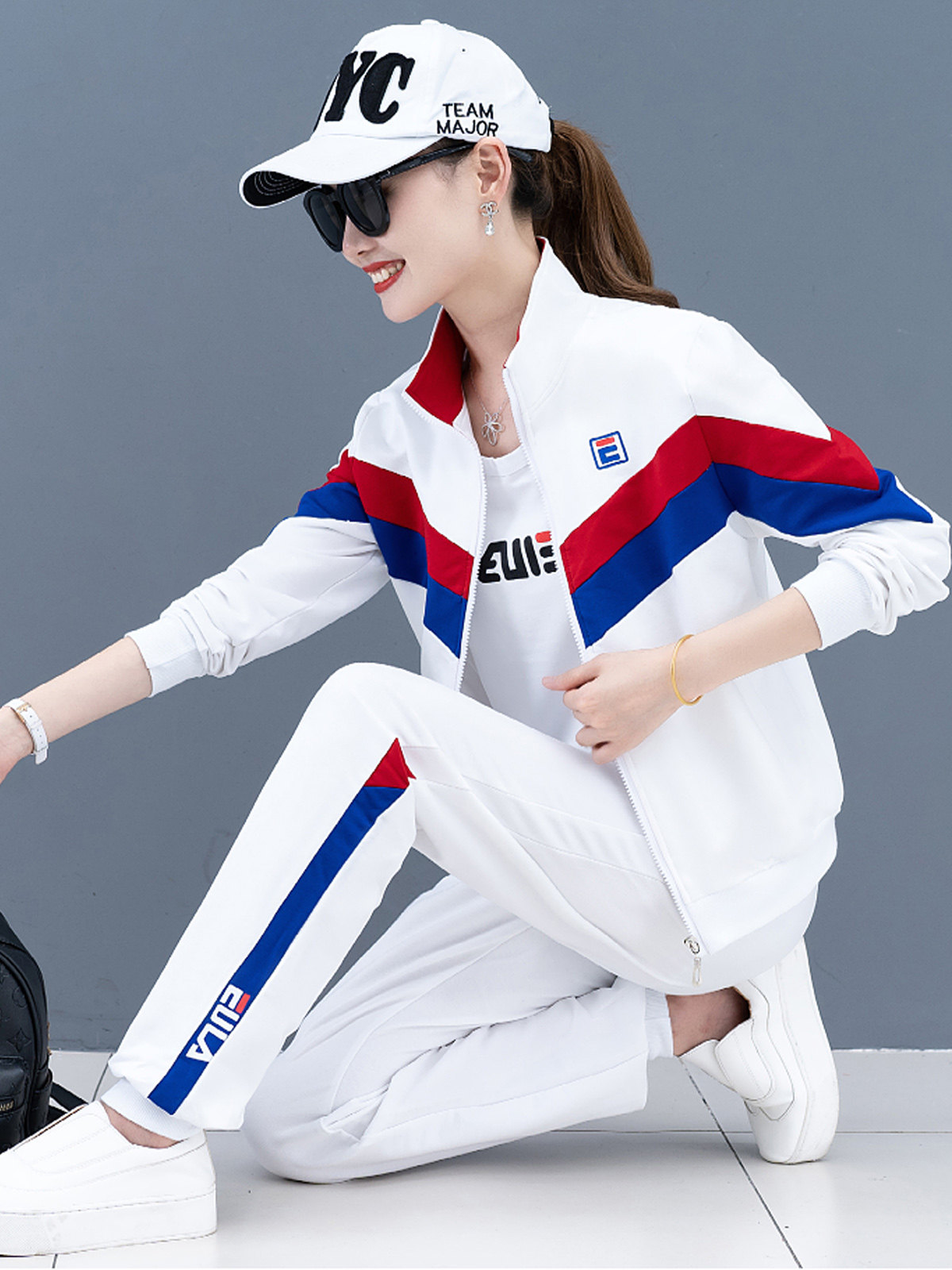 여성용 스포츠 정장 봄 가을 2024 유치원 교사 정원 의류 캐주얼웨어 3 피스 세트 교사 작업복 로고 인쇄