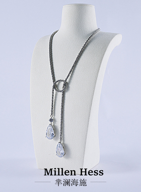 梨之恋项链毛衣女款2025新款女士轻奢小众长款气质高级轻奢吊坠