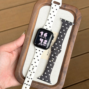 波点硅胶小蛮腰黑白星星适用苹果手表带apple watchS11SE3910柔软