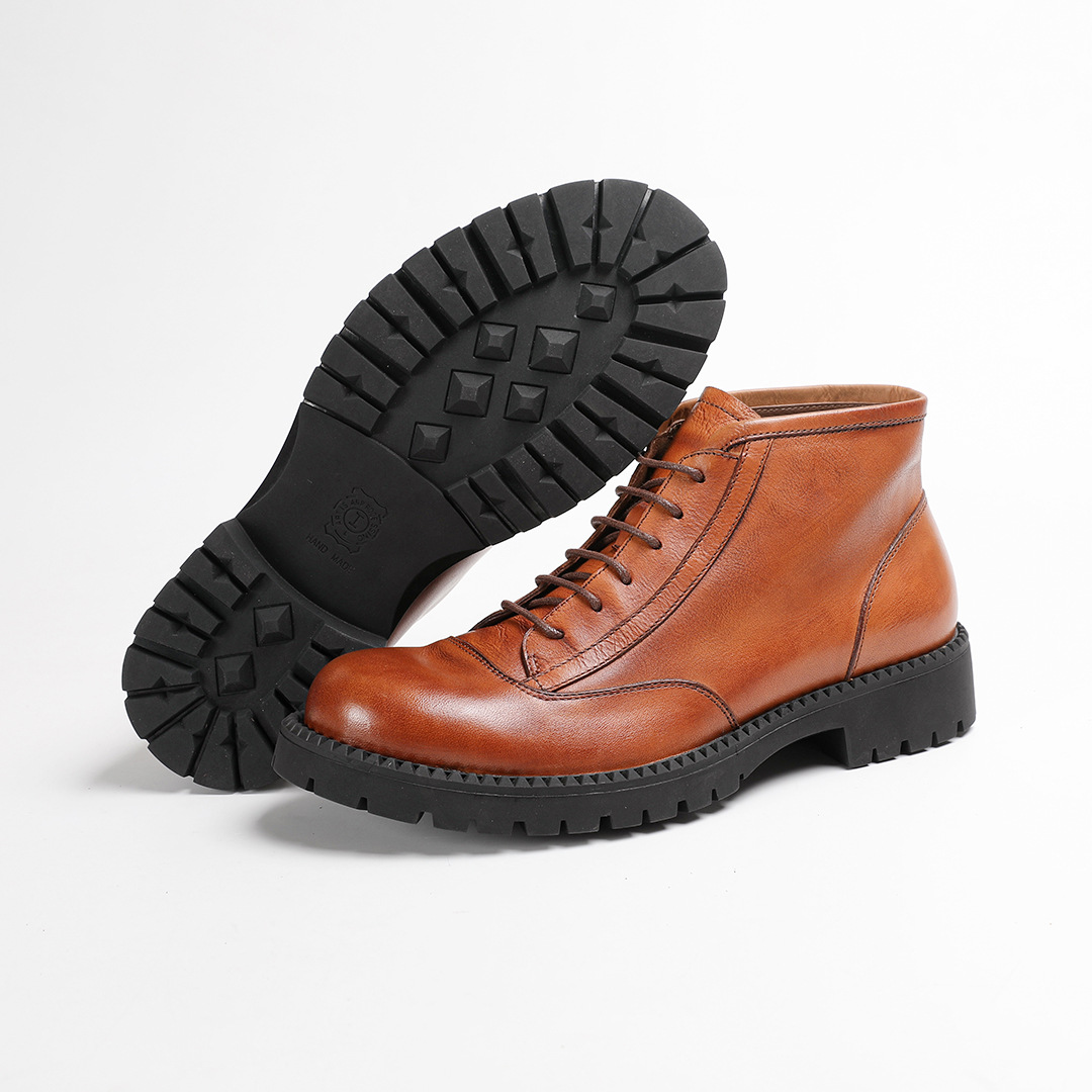 男生新品真皮系带款保暖中筒短靴