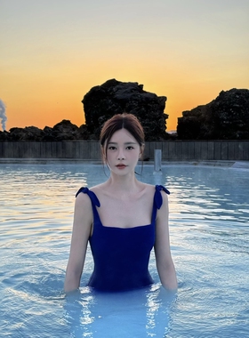 沈梦辰同款连体泳衣女简约性感露背显瘦遮肉三角ins风裙式泡温泉