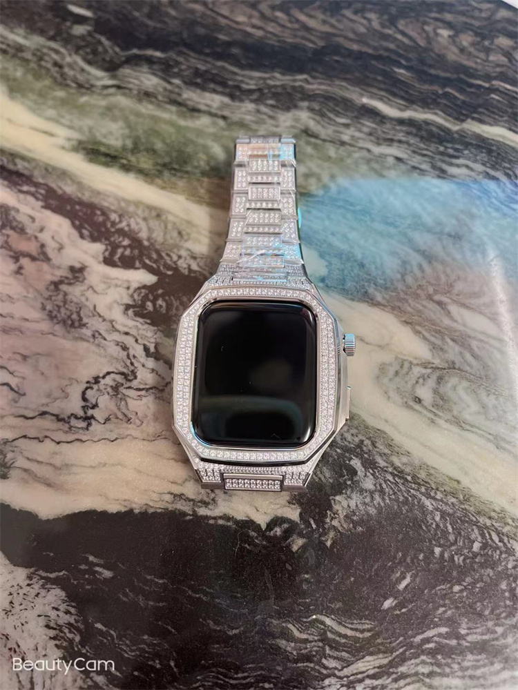 适用苹果手表iWatchS9/6/5/8 SE金属改装橡树满钻不锈钢表壳表带