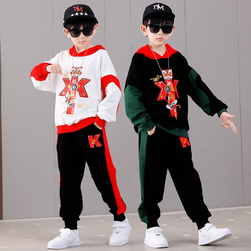 马年新款男孩秋装长袖套装男童卫衣春秋款酷帅纯棉26过年喜庆衣服