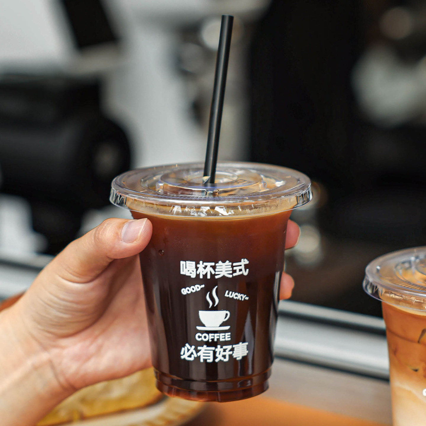 一次性咖啡杯带盖奶茶冷饮料加厚家用外出携带防漏食品级透明塑料