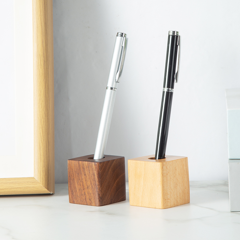 实木笔筒笔插桌面笔架置物架简约迷你单孔笔座榉木胡桃木单支笔搁