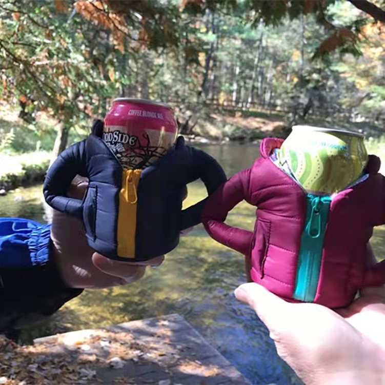 Cold Beer Coats跨境冰啤酒外套 羽绒服造型啤酒保温杯套啤酒夹克