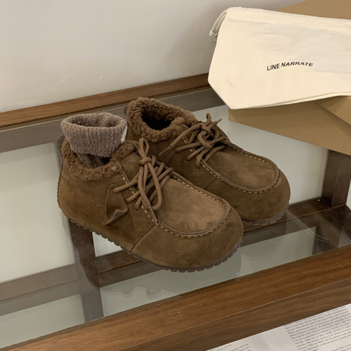 复古风磨砂皮系带圆头勃肯鞋女