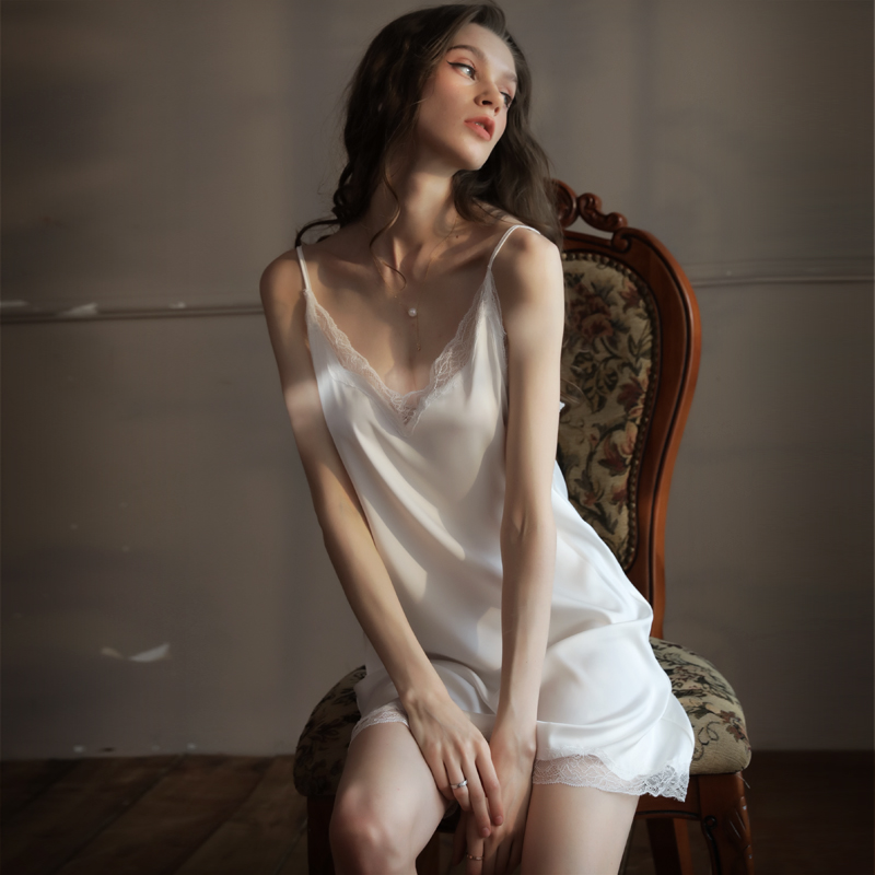 女高级感蕾丝吊带睡裙套装