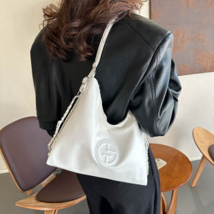 單肩斜挎包 托特包大容量高級感鏈條軟皮小眾設計雙肩背包時尚