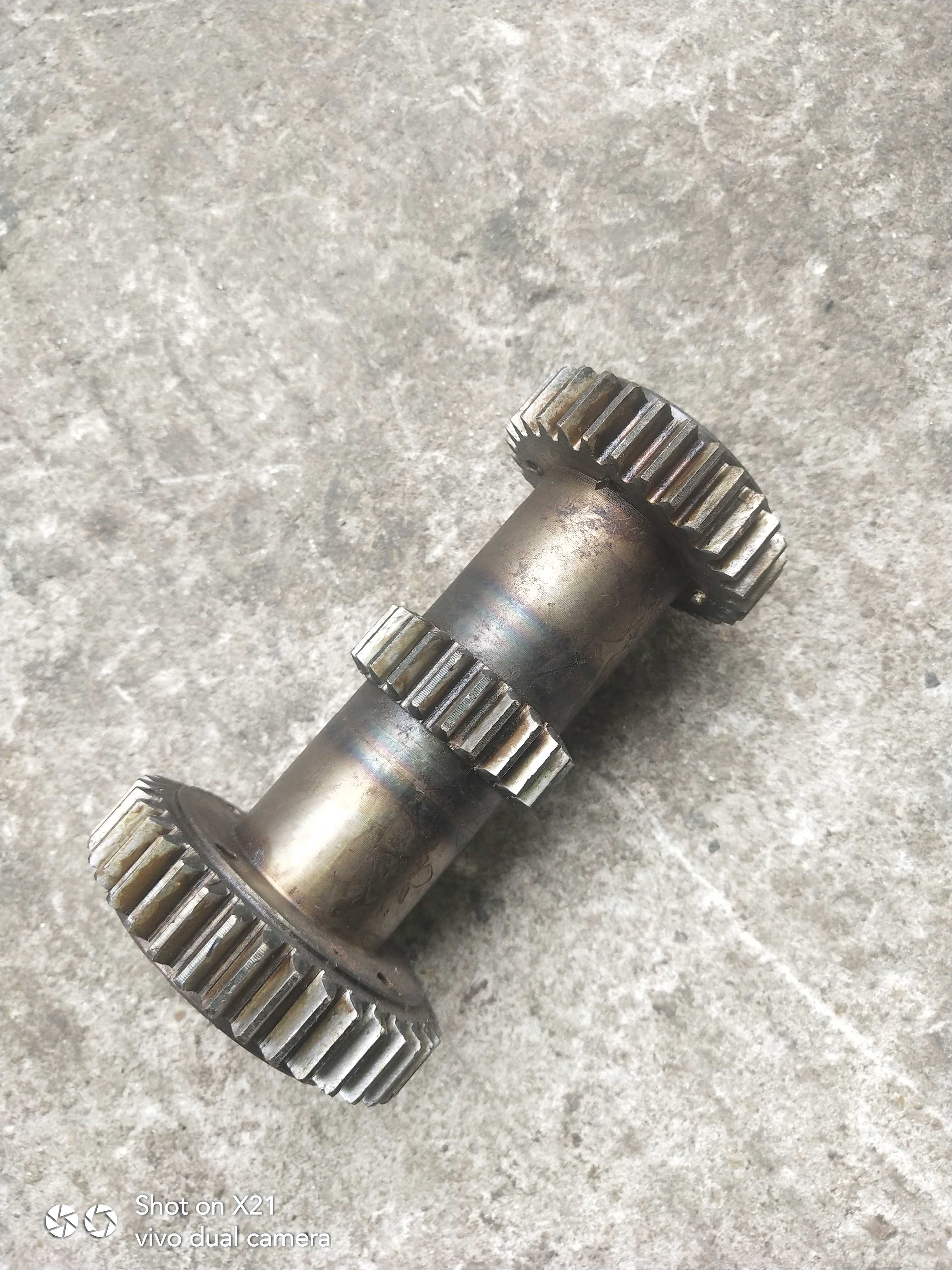 杭州机床厂QX6225/XQ620铣床配件20032三联齿轮Z22/29/36/M2L1330