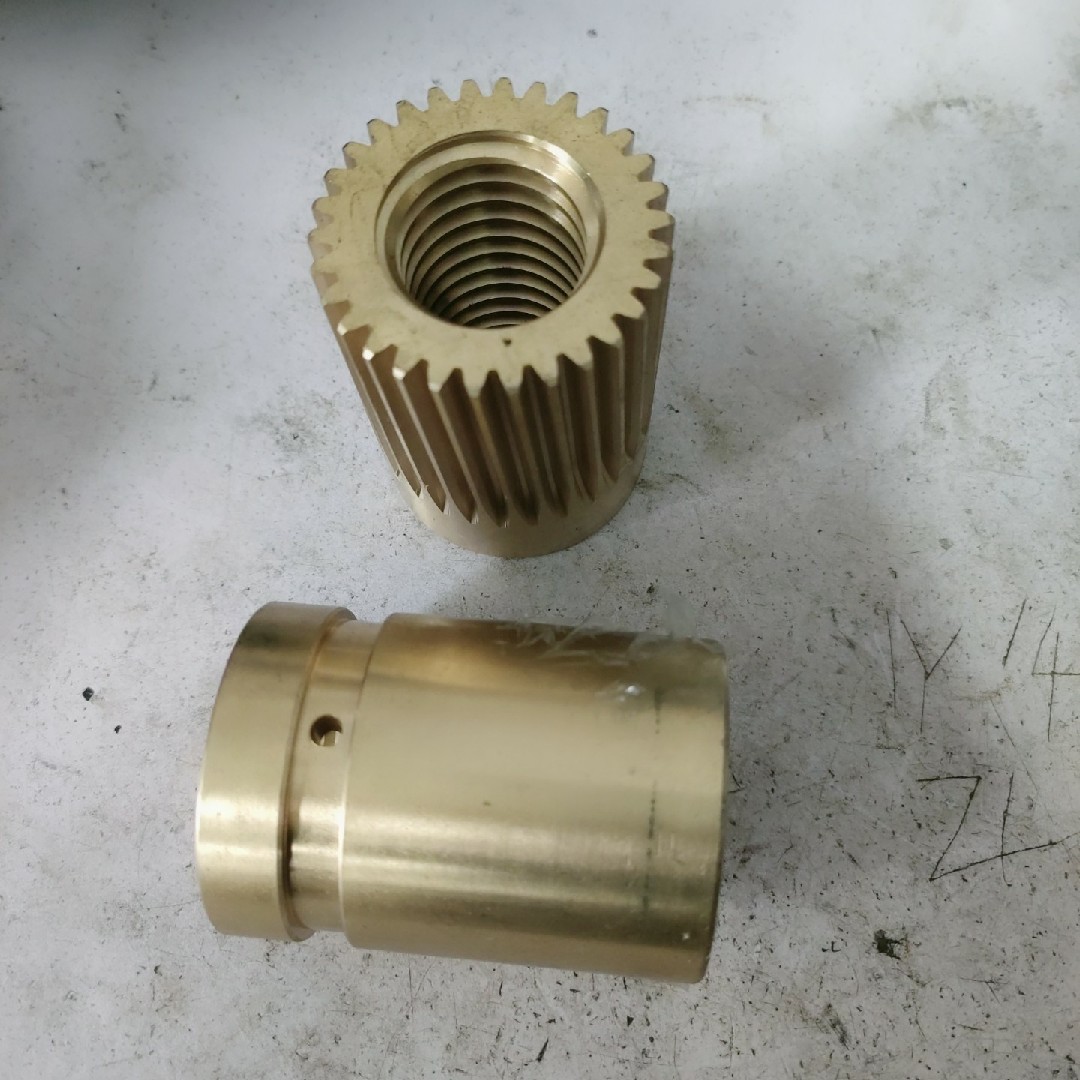 上海配谱2港机床X613/X5032升降铣床件纵向丝杆螺母T40*6车床配件