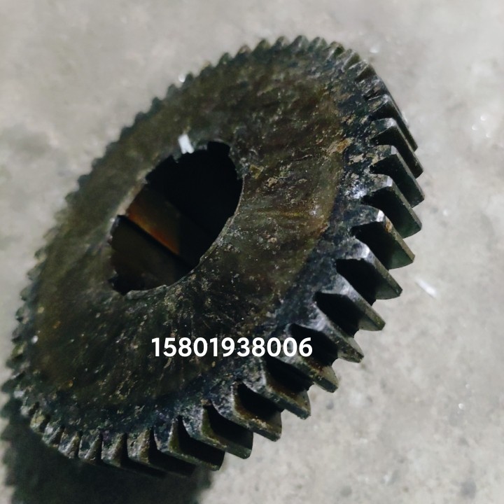 宝鸡车机床CS6件163 CS6180床配20022A3齿轮Z30/M2.5/6-54*12/L70