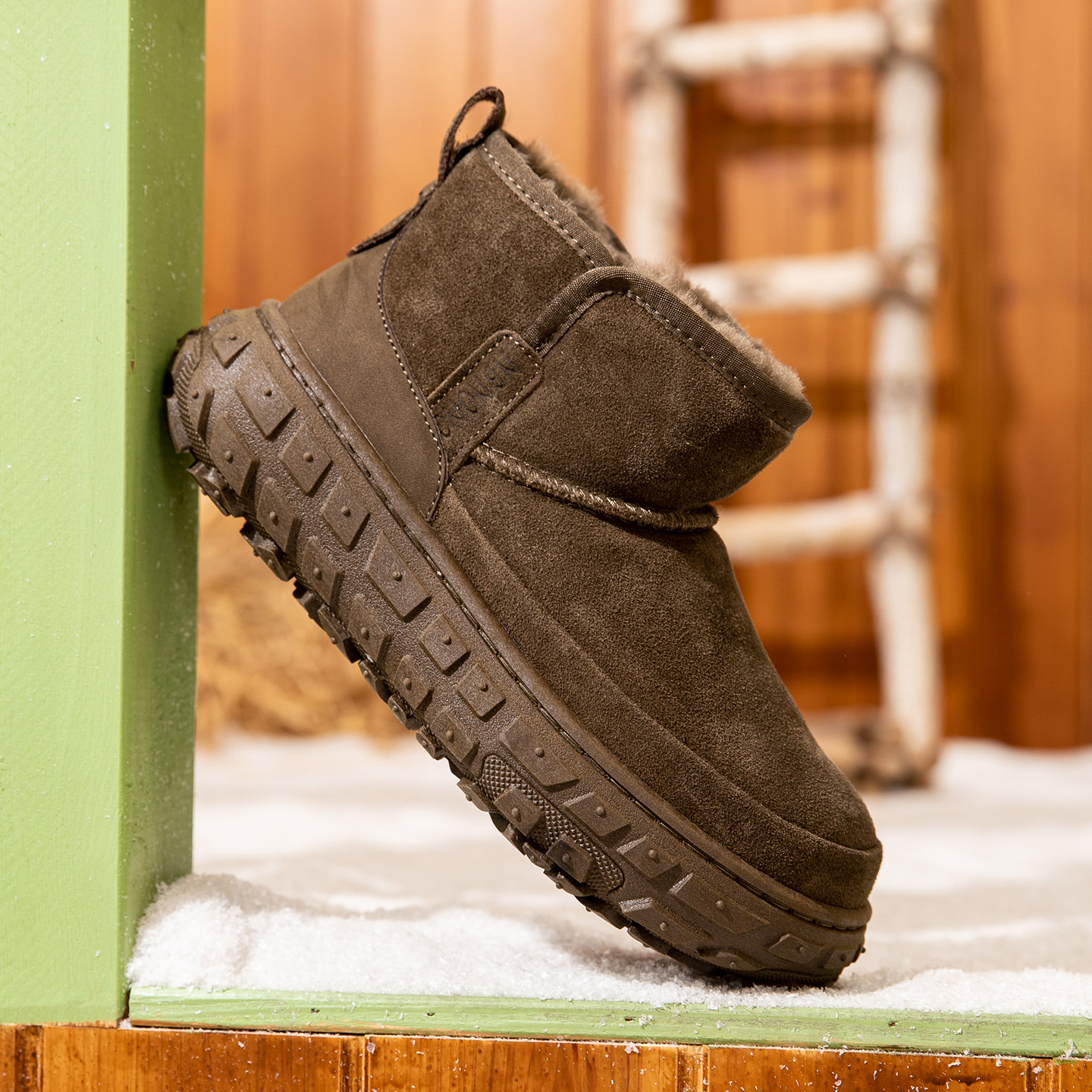 牛皮纯羊毛男款雪地靴冬保暖棉鞋