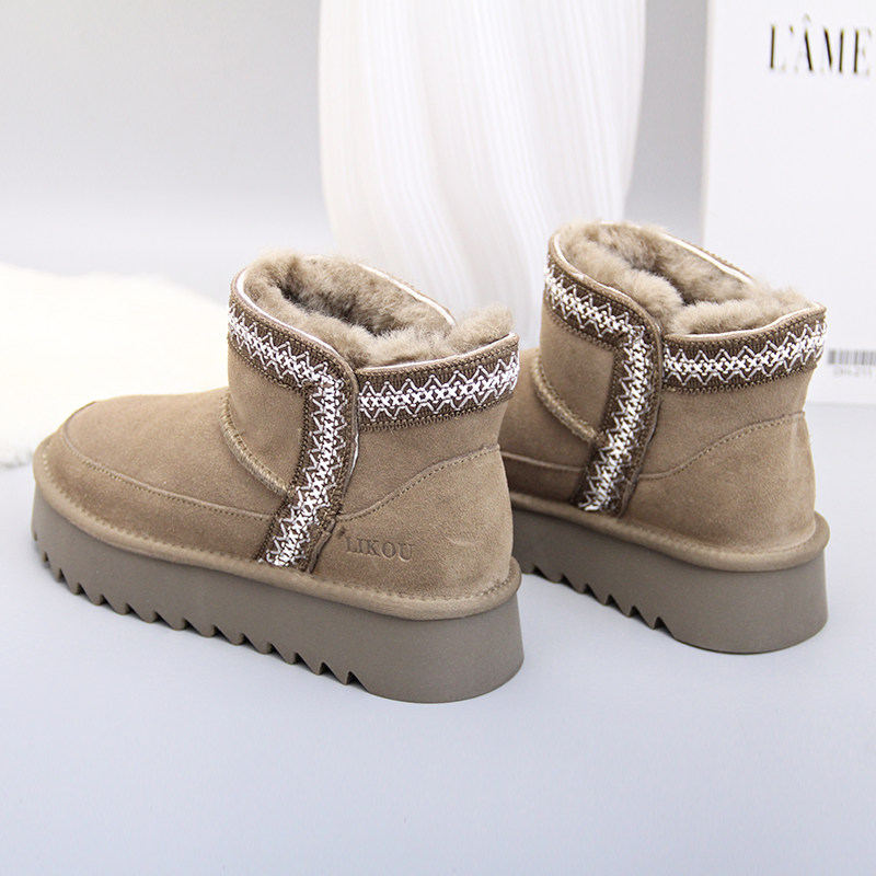 厚底雪地靴女2024新款防滑皮毛一体冬加绒民族风短靴东北保暖棉鞋,女鞋,时尚雪地靴,淘宝优惠券,粉丝福利购,淘宝优惠卷