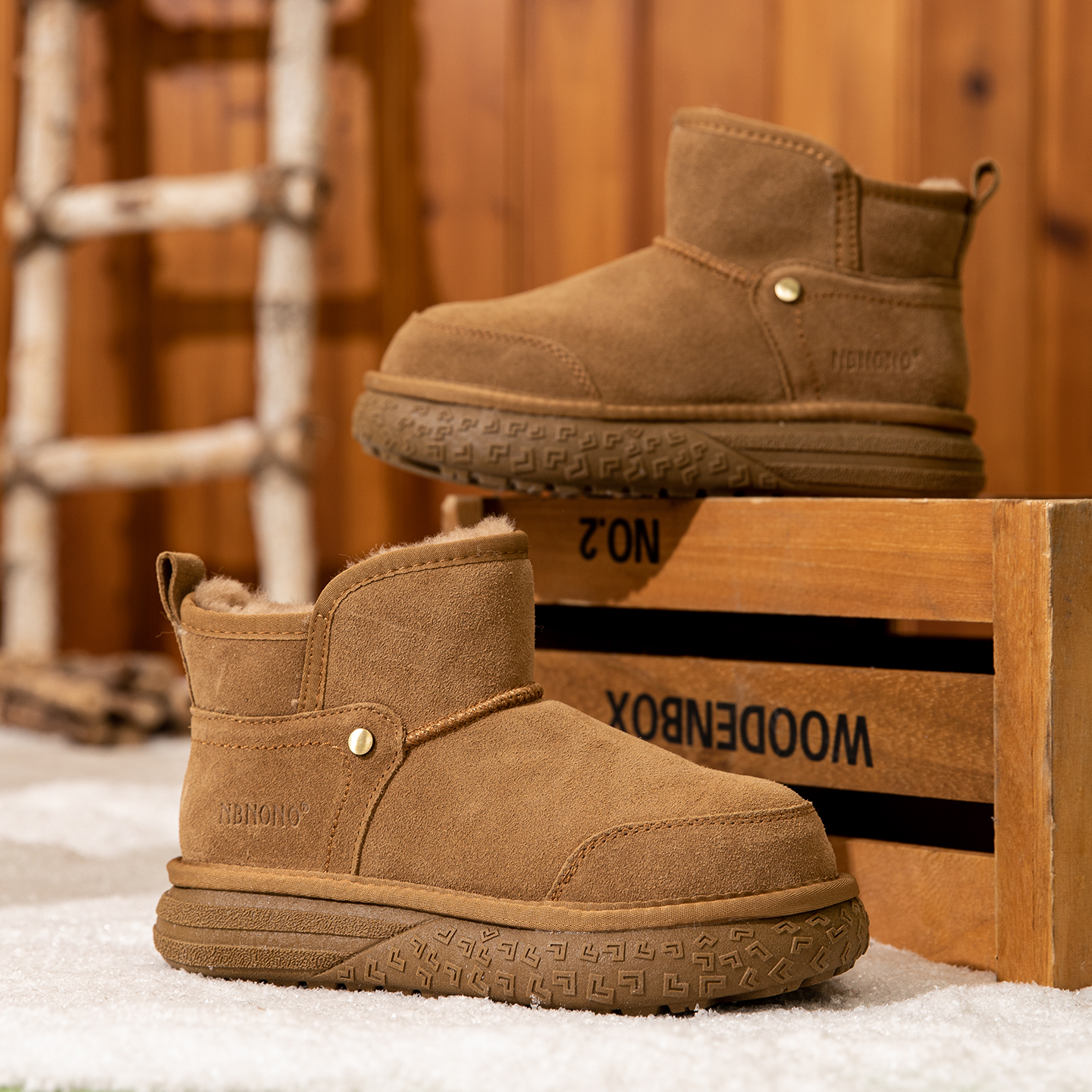 牛皮羊毛短筒雪地靴女防滑保暖靴