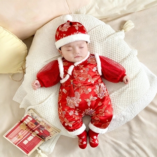 两个月的白天女宝宝红色系礼服新生婴儿小公主女婴抓周宴衣服冬装