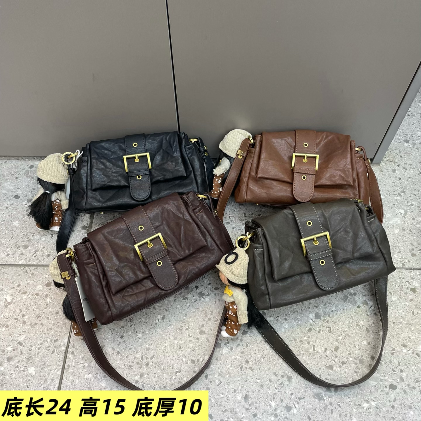 手抓纹时尚搭扣女包2026新款小众洋气欧美休闲质感大气斜挎包小包
