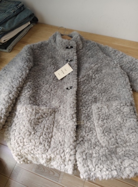 特清/简约韩范立领牛角扣灰色毛毛外套女秋冬款胸围118衣长75