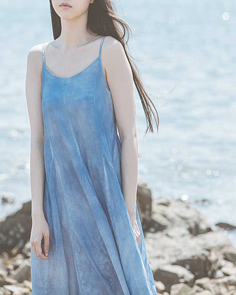 文艺蓝色棉质大摆连衣裙吊带裙外穿夏季超仙度假裙清新唯美长裙子
