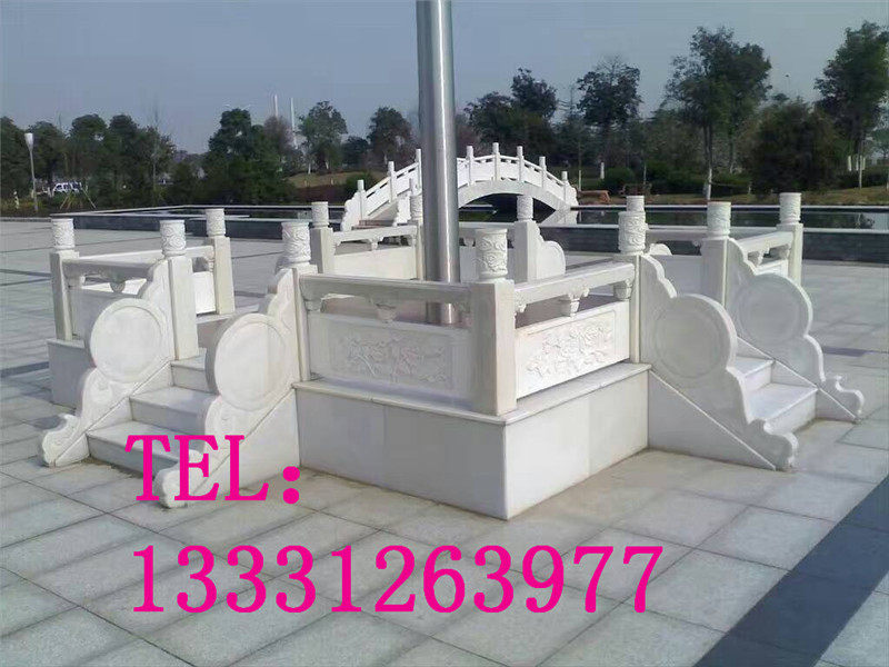 浮雕大理石围栏升旗台