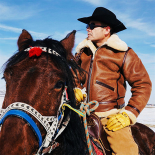 经典 米白色毛保暖御寒显贵 B3羊皮毛一体飞行服进口油蜡棕色皮面