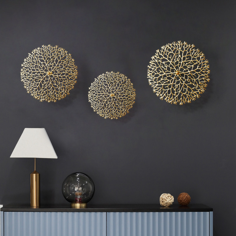 金色沙發背景牆飾鐵藝金屬創意挂件牆上輕奢裝飾牆壁臥室牆面挂飾在類目 家居飾品, 壁飾中 - 來自Buy2taobao.com提供專業的淘寶代購服務