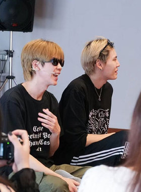 BounPrem包包文总同款衣服宽松印花纯棉落肩短长袖T恤春夏季上衣