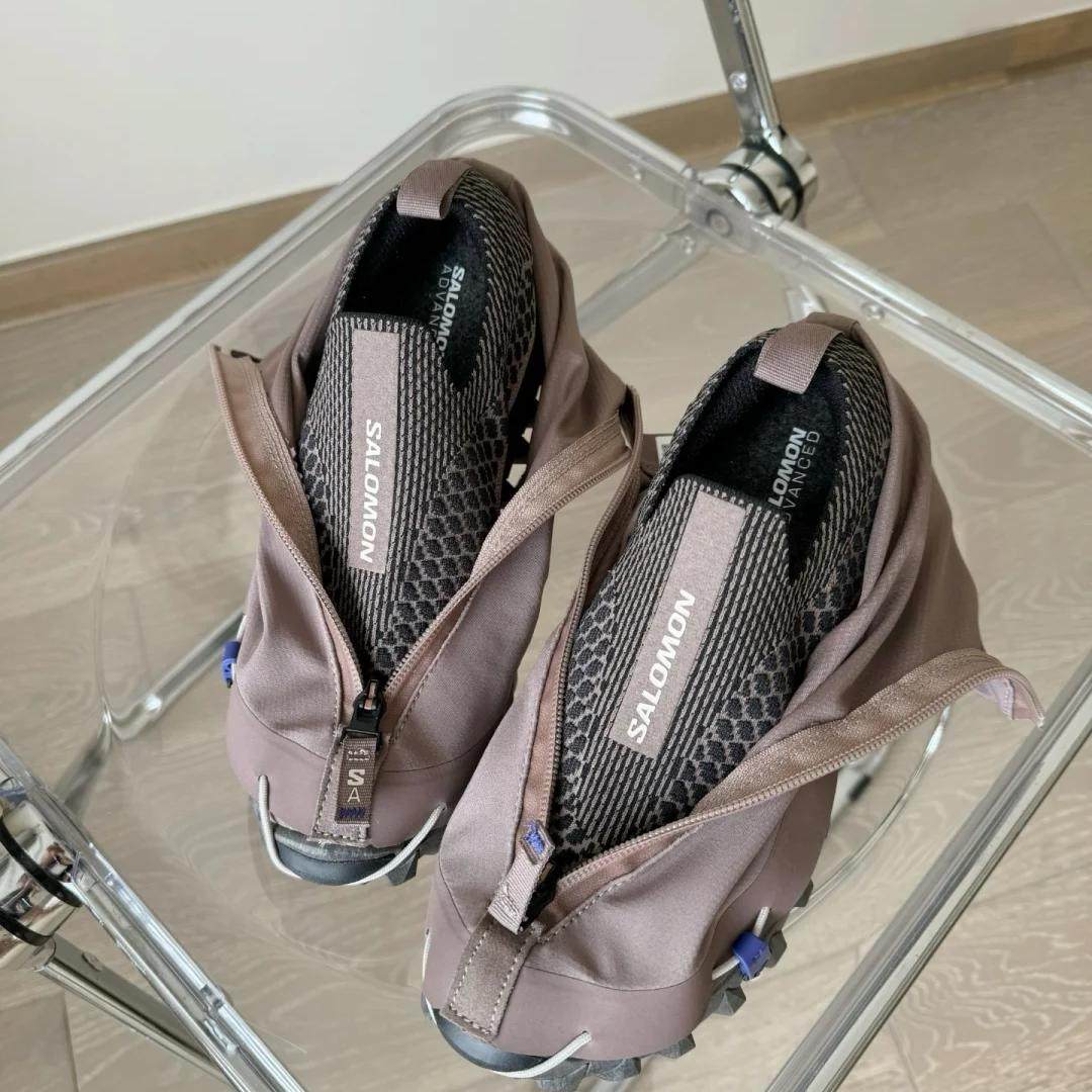 萨洛蒙低帮防水防滑越野跑鞋