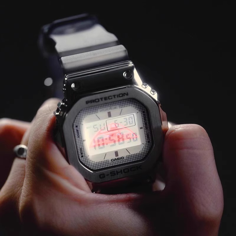 Casio X C2H4 卡西欧联名款复古手表防水小方表 GM-5600-C2H424-8