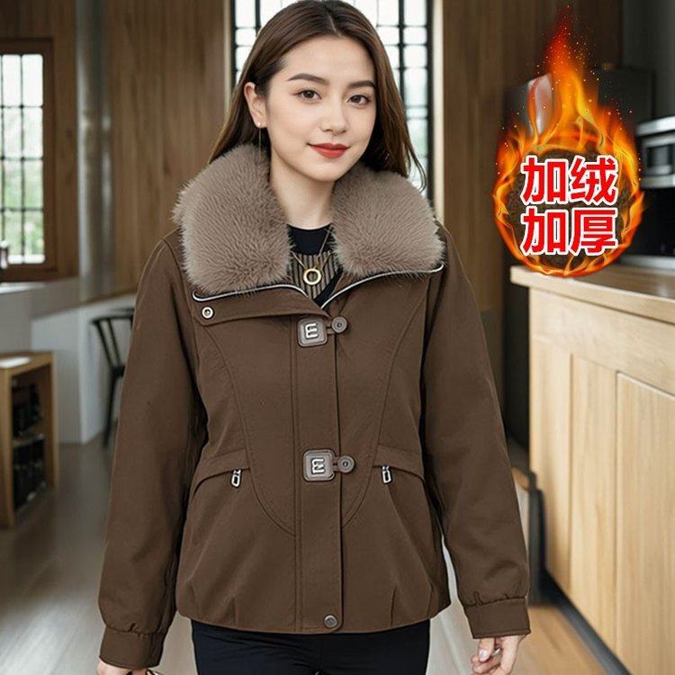 原版直播爆款2025冬季新款时尚加绒保暖妈妈装外套上衣女