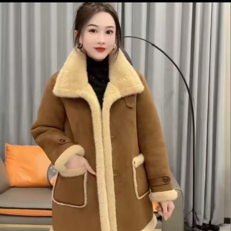 原版直播爆款2025冬季新款时尚皮毛一体中长款保暖外套女