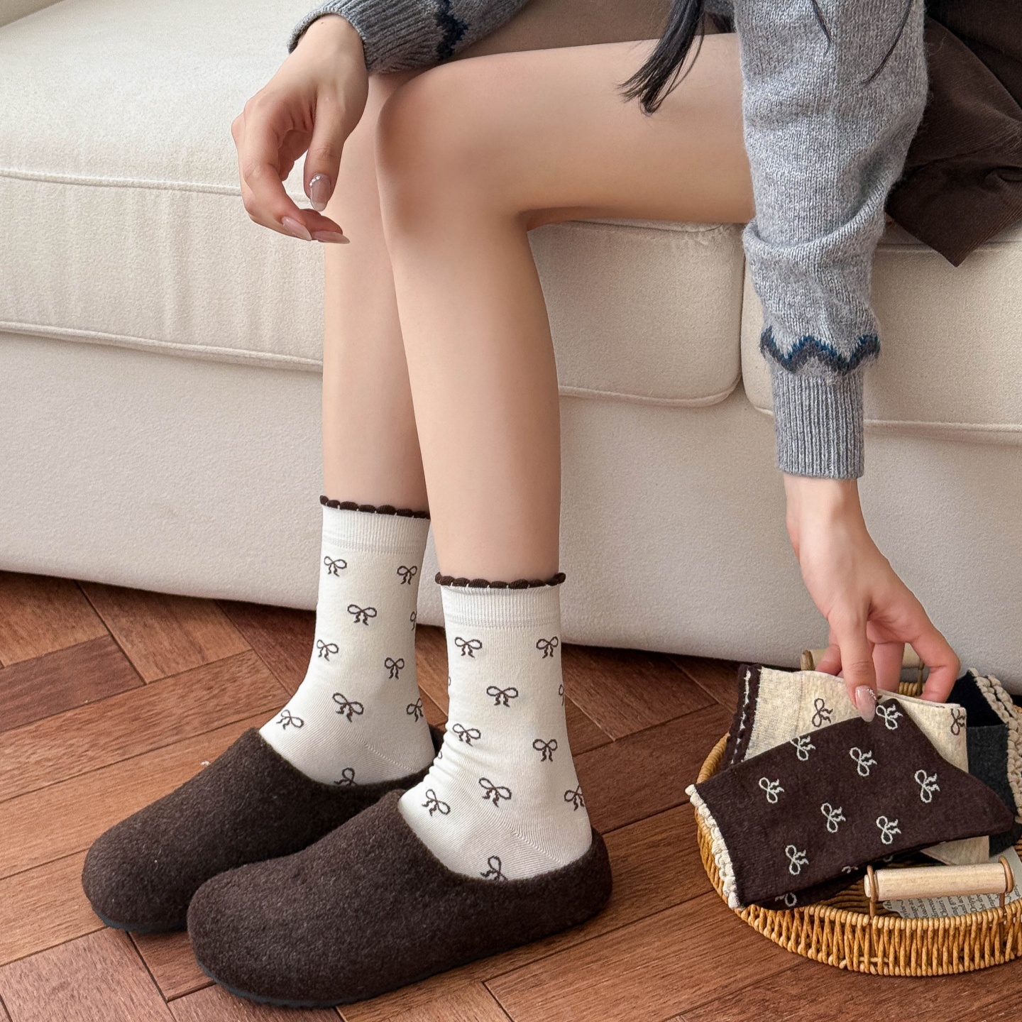 全店满15包邮蝴蝶结袜子女中筒袜春秋外穿甜美可爱学院风木耳边潮